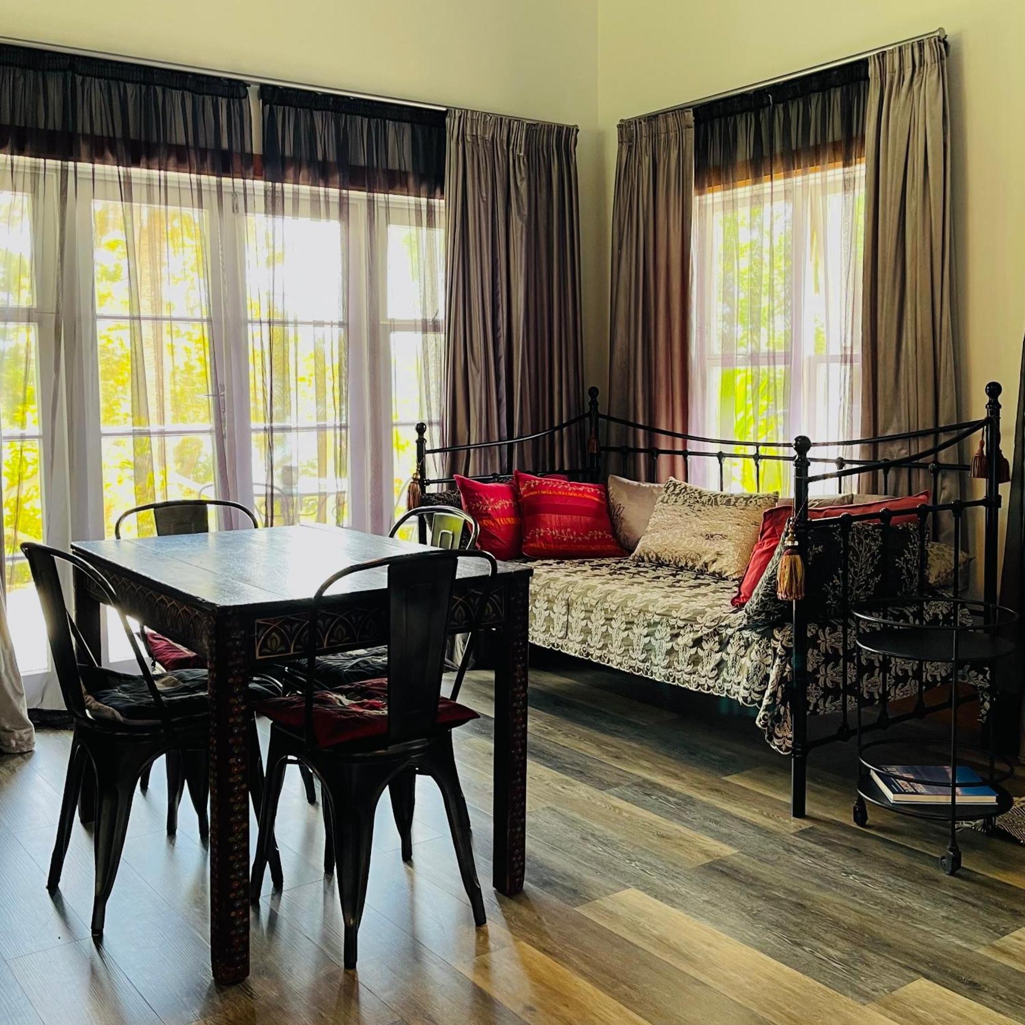 Marriners Luxury Guesthouse Rawene Eksteriør billede